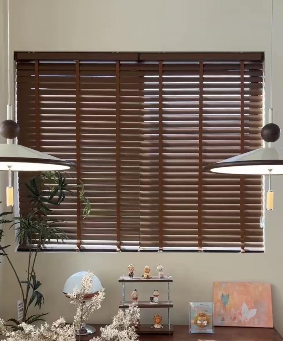 Venetian blinds