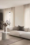 Snake-shaped aesthetic curtain