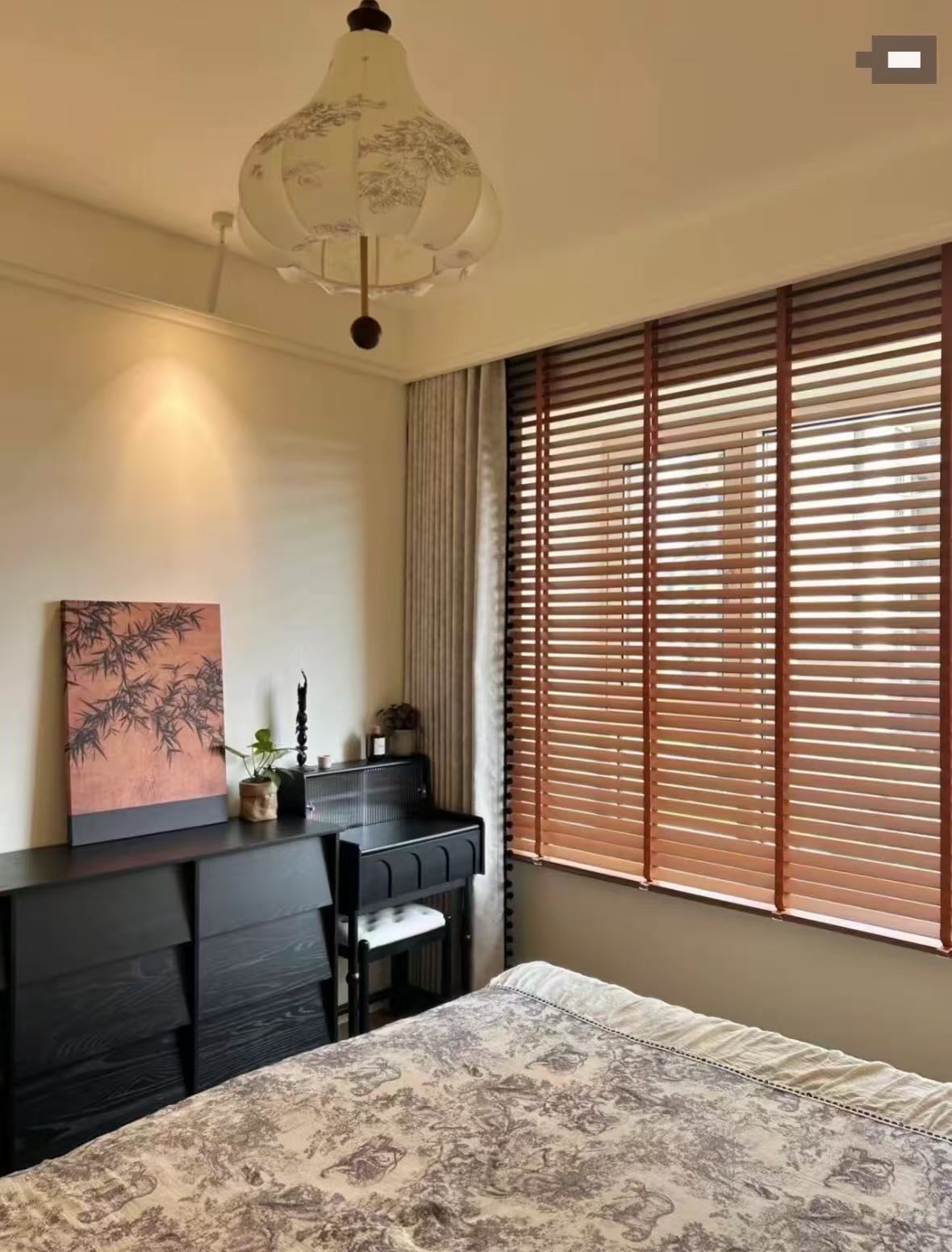 Wooden shutter curtain