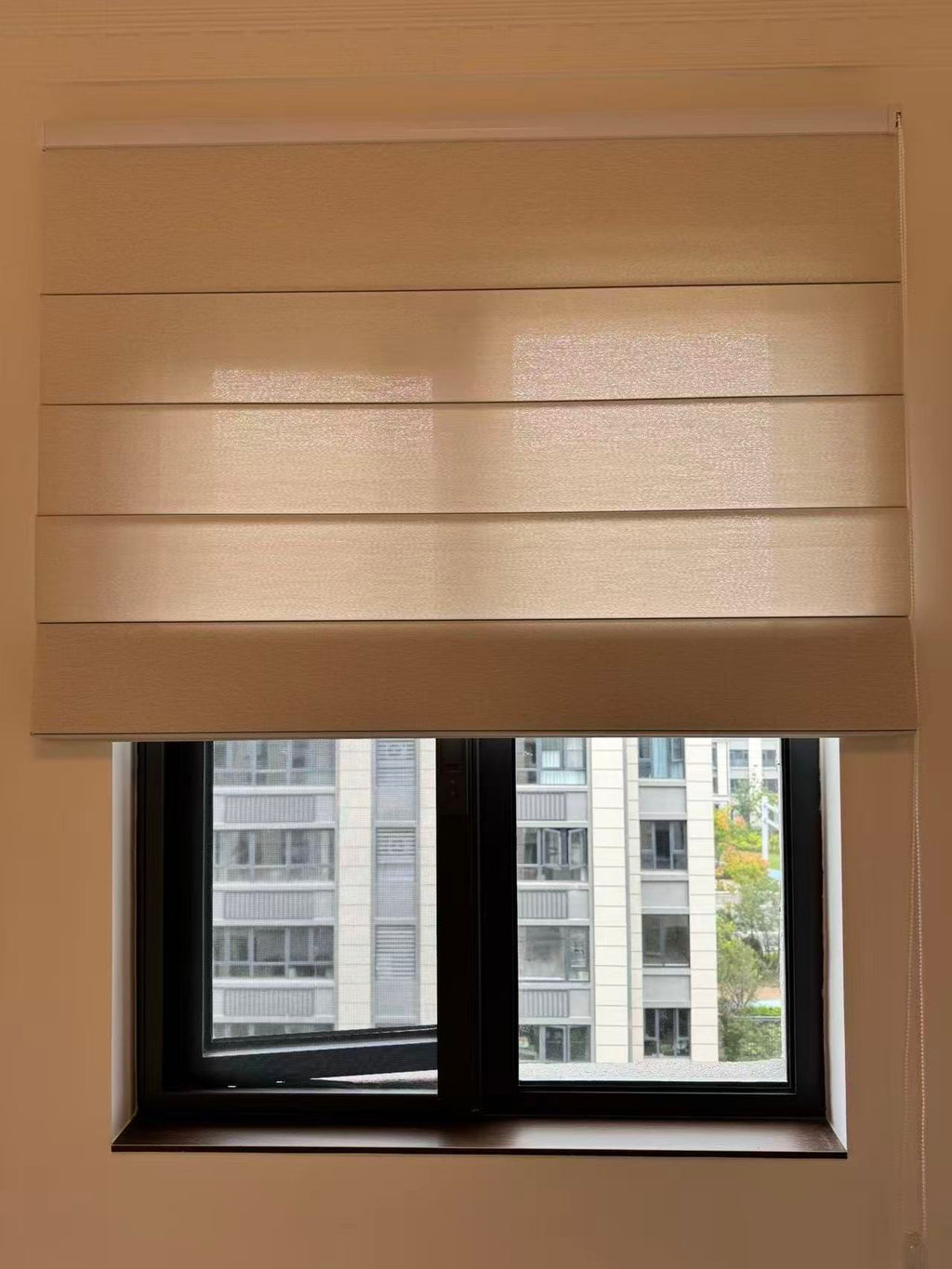 Roman shade